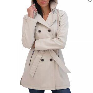 Shelbey Raincoat--NWOT--Medium